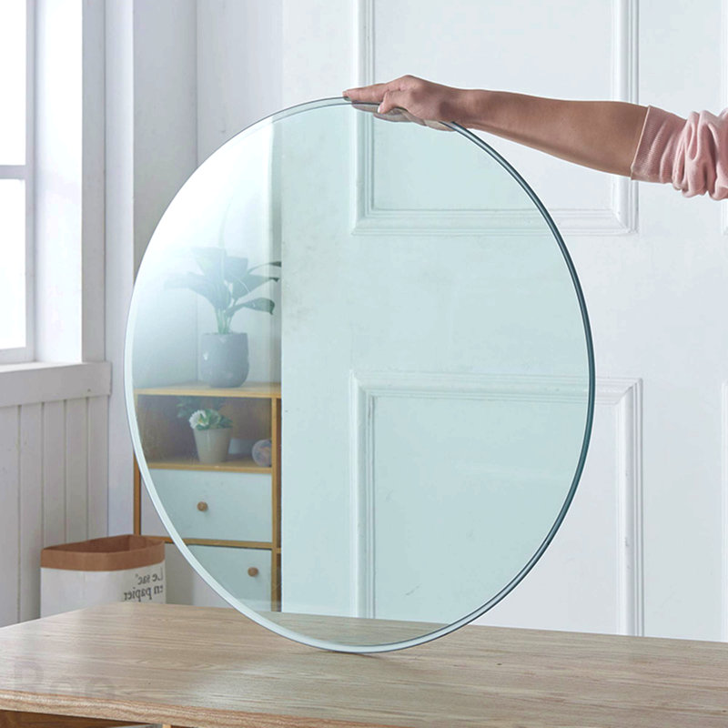 Taille: 18,11 po. Plateau de table en verre trempé, surface ronde, plateau de table transparent, feuille de verre ronde.