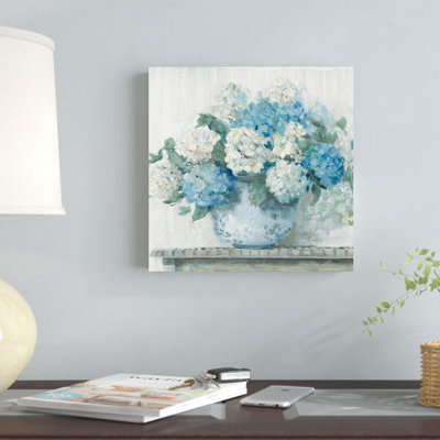 «Blue Hydrangea Cottage» par Carol Rowan, reproduction d'art sur toile tendue