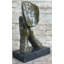 Statue de sculpture en bronze sur le visage flottant priant surréalisme Dali