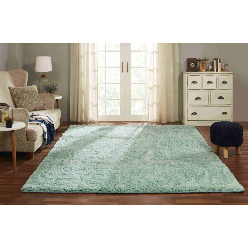 Tapis bleu marine à poils longs Whitcomb, Rectangle 7 pi 3 po x 9 pi 3 po