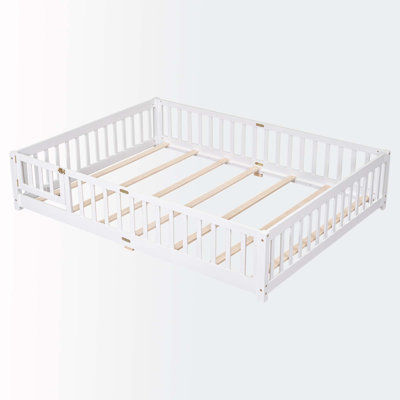 Lit plateforme en bois massif Neeta par Red Barrel Studio®