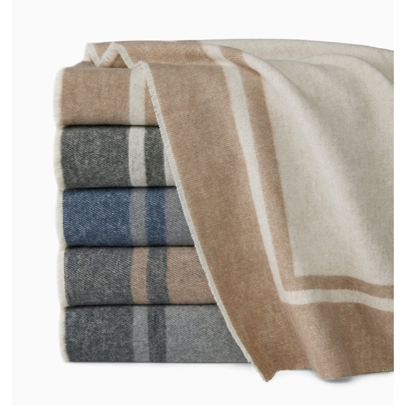 Viletta Quilted Throw Blanket, Beige/Oat