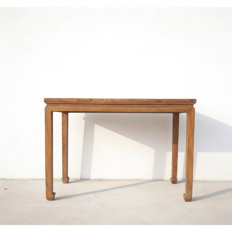 Table de coin carrée en orme de 40 po