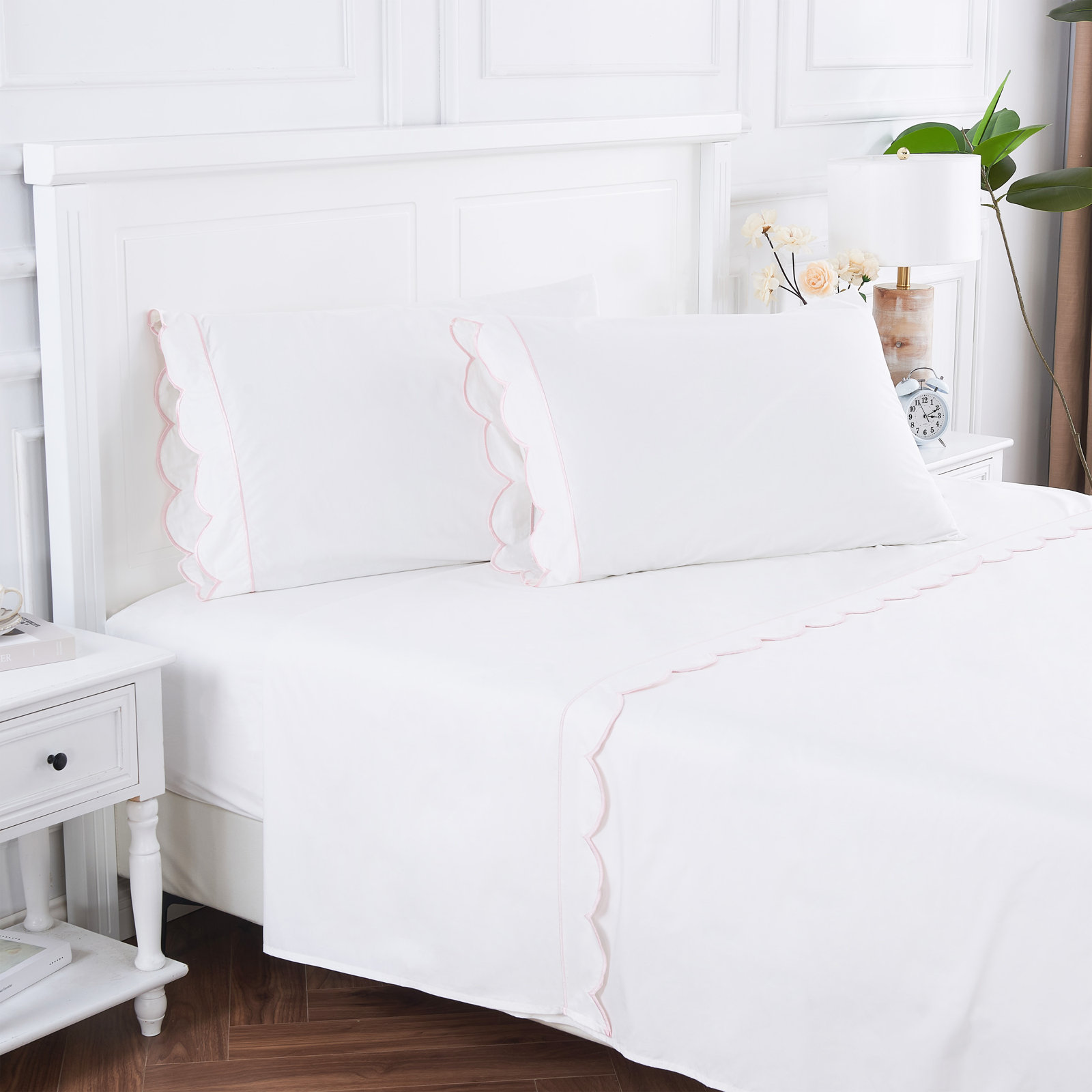 SCALLOP FRAME PERCALE SHEET SET, Queen Sheet Set with 2 Pillowcases, Pink