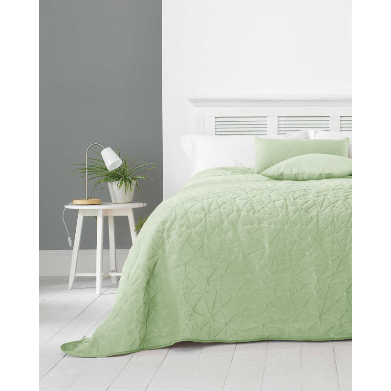 Missino Throw Blanket