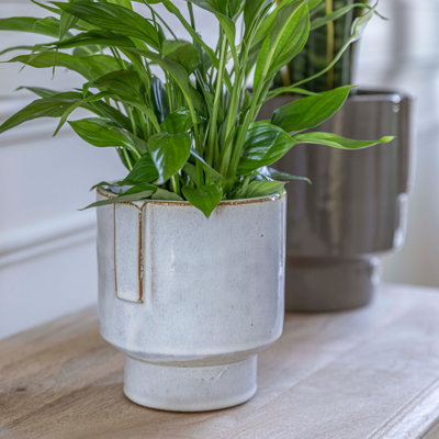 Aries Glazed Handle Planter
