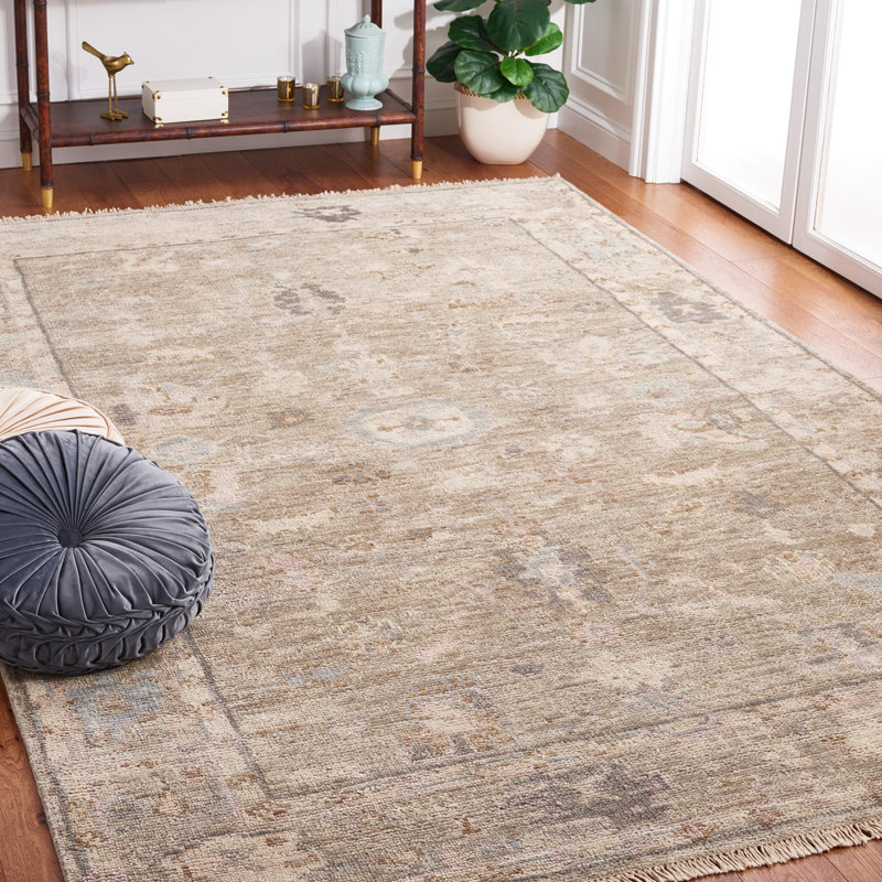 Samarkand 104 Area Rug In Grey, Rectangle 6' x 9'
