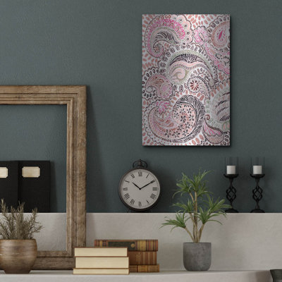 'Paisley Print 1' by Yvette St. Amant Metal Wall Art, 12" x 16"