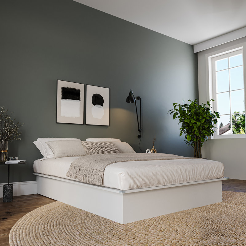 Behrett Bed, White, Queen