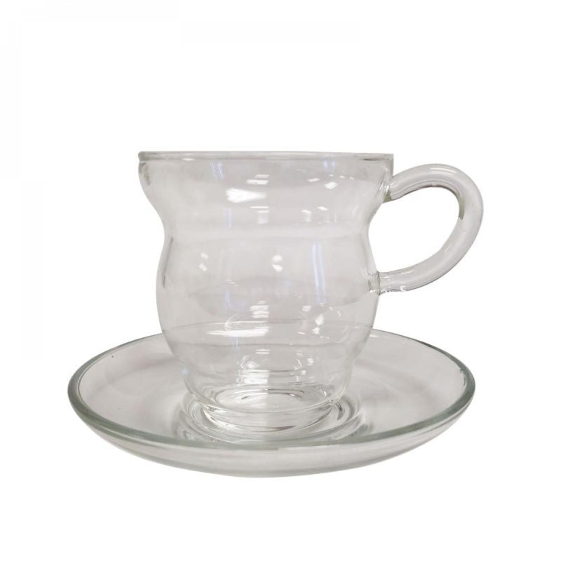 Tasse à thé et soucoupe en verre
