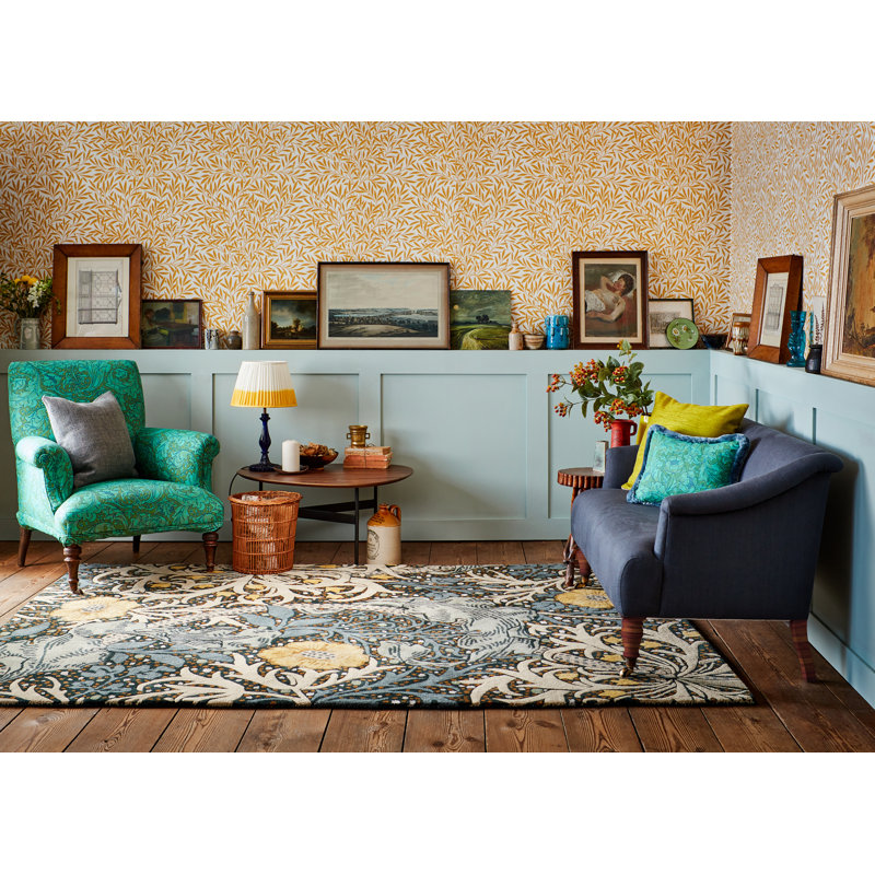 Morris Hand Tufted Wool Floral Area Rug in Blue, Rectangle 5'7" x 7'10"