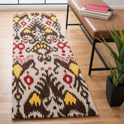 Kline Ikat Hand Tufted Wool Ikat Rug