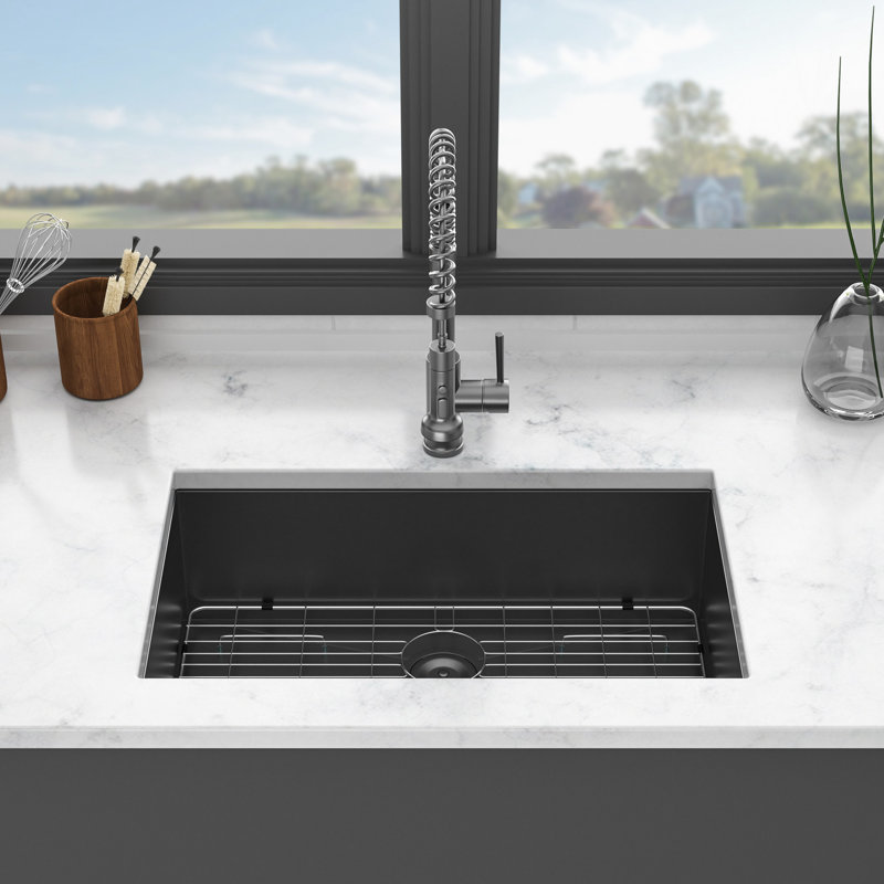 Évier noir en acier inoxydable de calibre 18 de 30 po x 18 po x 9 po avec système de drainage facile et système d'insonorisation.