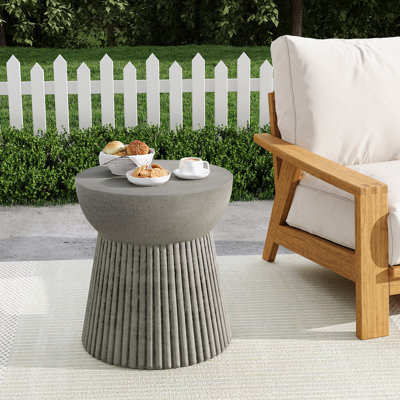 Petite table d'appoint, table d'appoint d'extérieur,