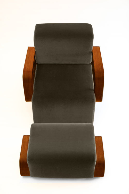 Cayenne Lounge Chair, Earth Velvet, Brown Oak