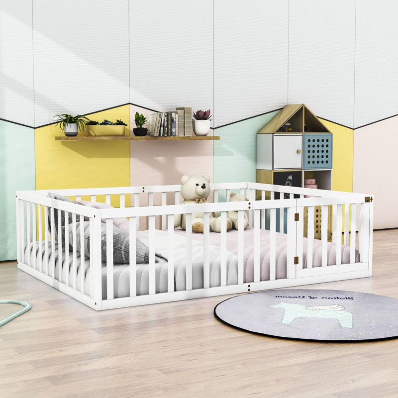 Lit plateforme en bois Hajer avec clôture et porte, Blanc, Grand