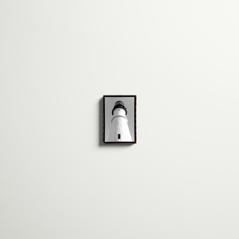«Tall debout sur FAP», photographie sur toile, H 12 po x l 8 po