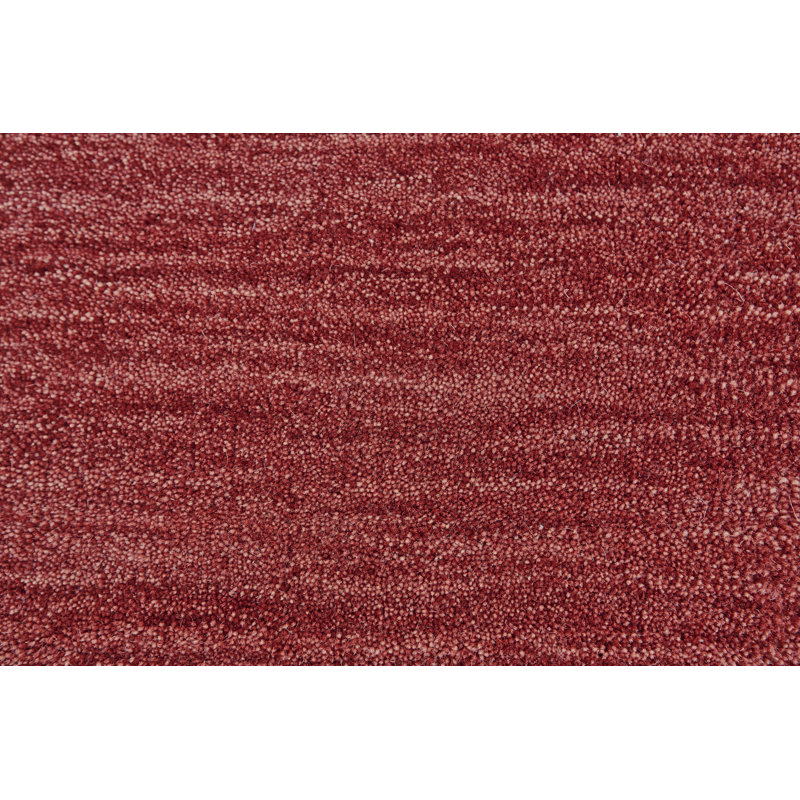 Tapis rouge en laine Yarel, Rectangle 3 pi 6 po x 5 pi 6 po