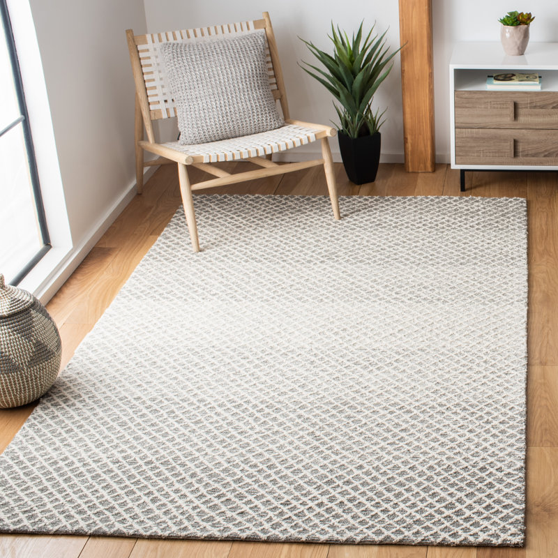 Micro-Loop Hand Tufted Wool And Cotton Geometric Rug, Rectangle 6' x 9'