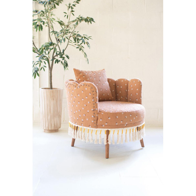 Chaise rembourrée avec pampilles