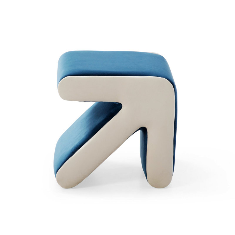 Repose-pieds rembourré Auryana, Velours bleu / beige