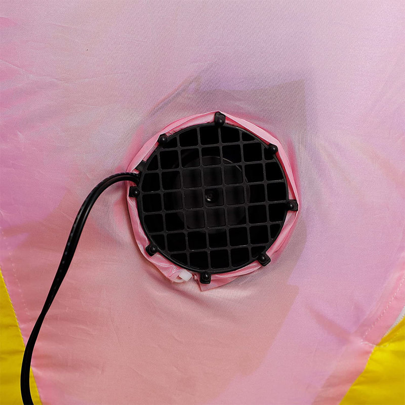 Lapin de Pâques avec œuf gonflable