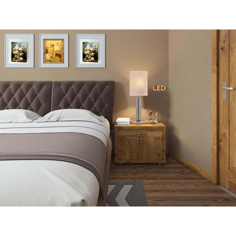 Catriona Metal Table Lamp