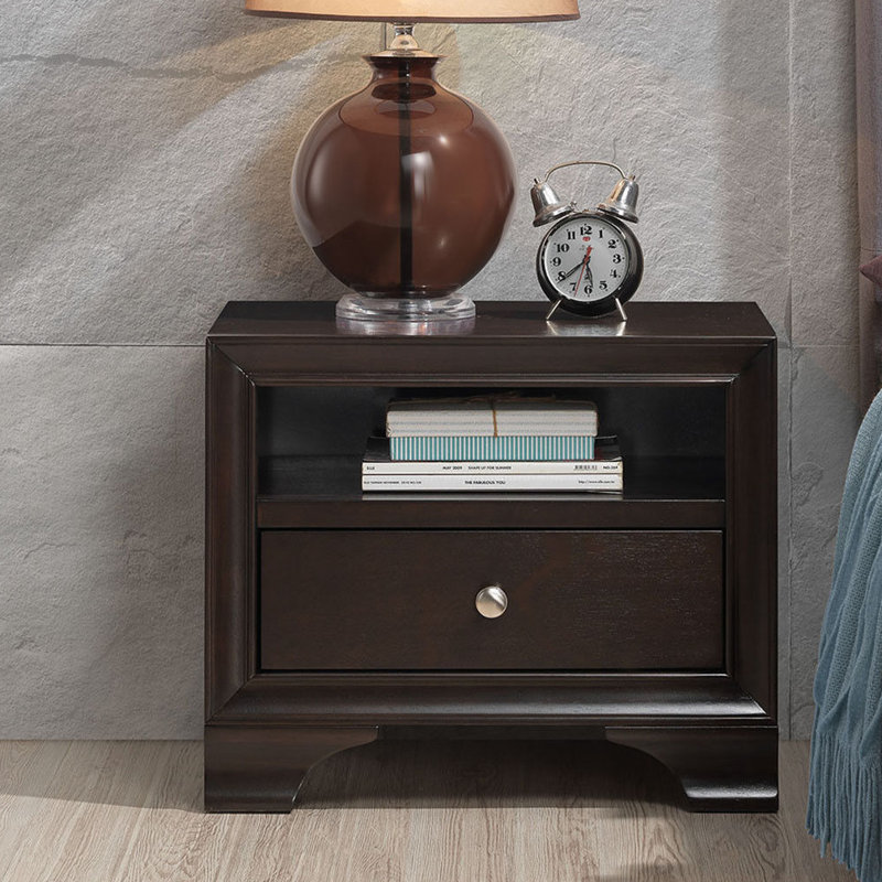 Nohlan 23.5'' W Nightstand, Brown