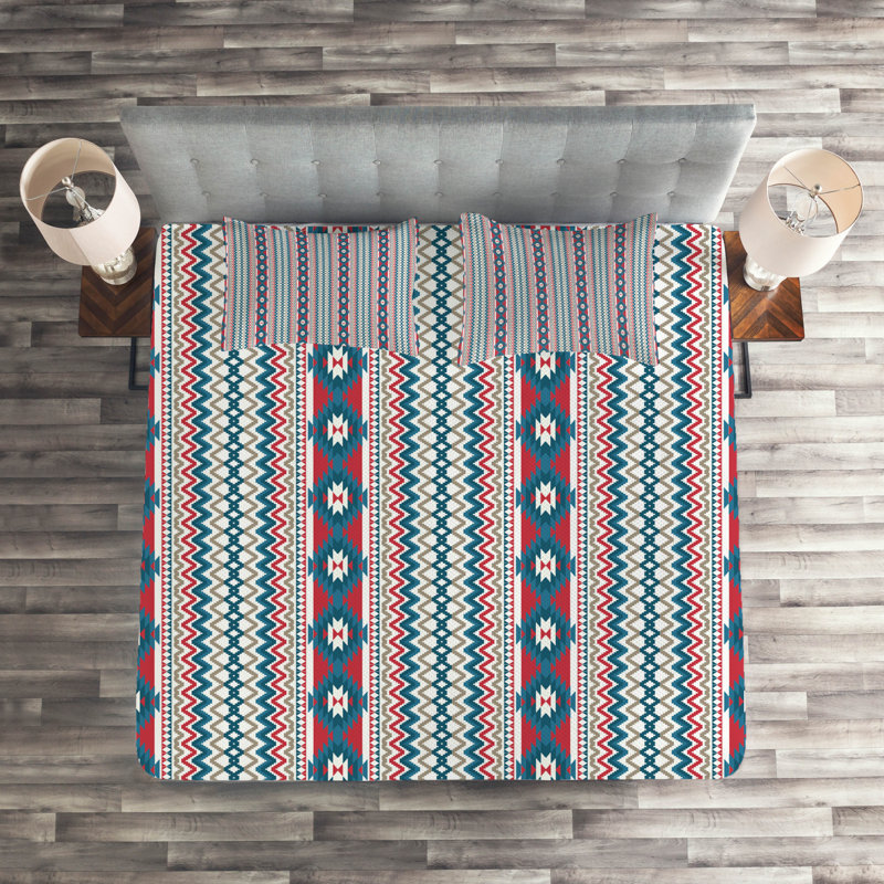 Ethnic Eclectic Polyester Chevron / Zig Zag Coverlet, King Bedspread + 2 Shams