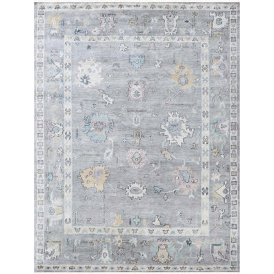 Hand Woven Wool Oriental Area Rug