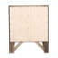 Table de chevet avec rangement pratique et design-70762666