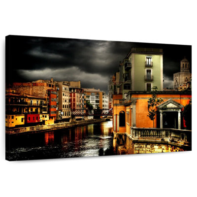 Nicci Venise nuit orageuse
