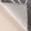  Tapis abstrait en laine Mana-102495429