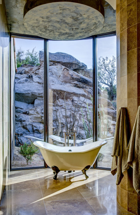 Regency 61'' L Soaking Bathtub, White Interior with Custom Exterior, Polished Brass