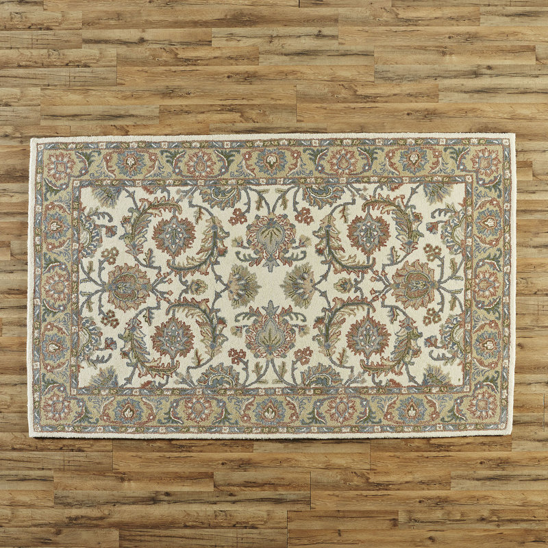 Lilian Wool Oriental Indoor Rug, Rectangle 2'6" x 4'