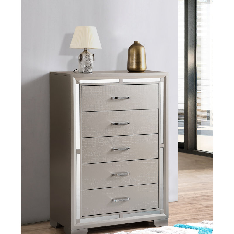 Commode G6800 en champagne argenté brillant, avec tiroirs fonctionnels et conception classique à grande échelle de style champagne, décorations en miroir, fabrication entièrement assemblée