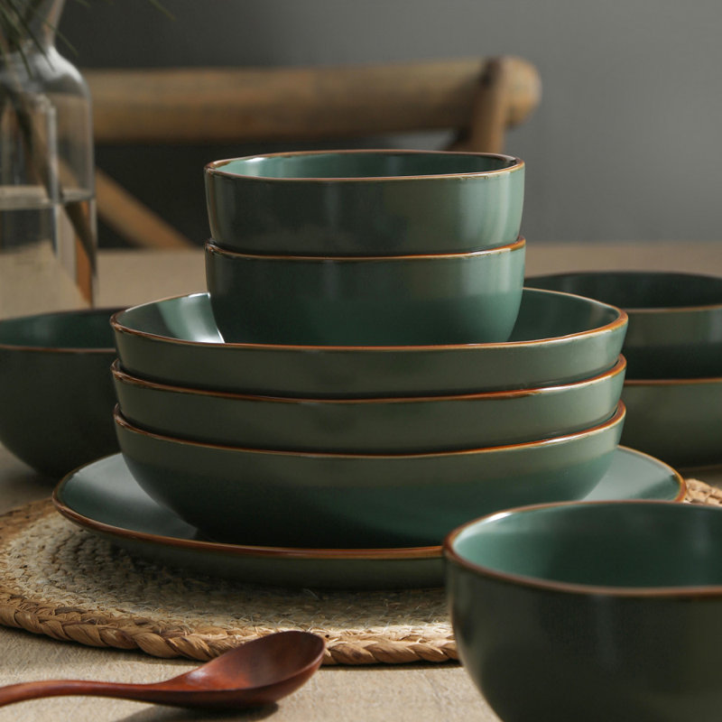 Green Ceramic 32-Piece Dinnerware Set with Gold Detailing