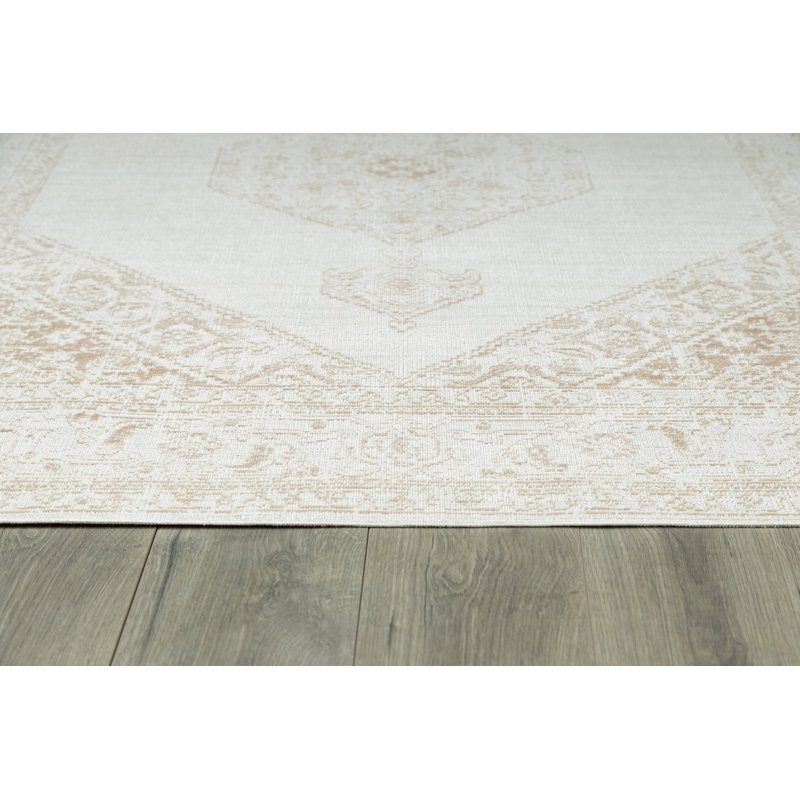 Oriental Indoor Rug, Rectangle 2' x 3'