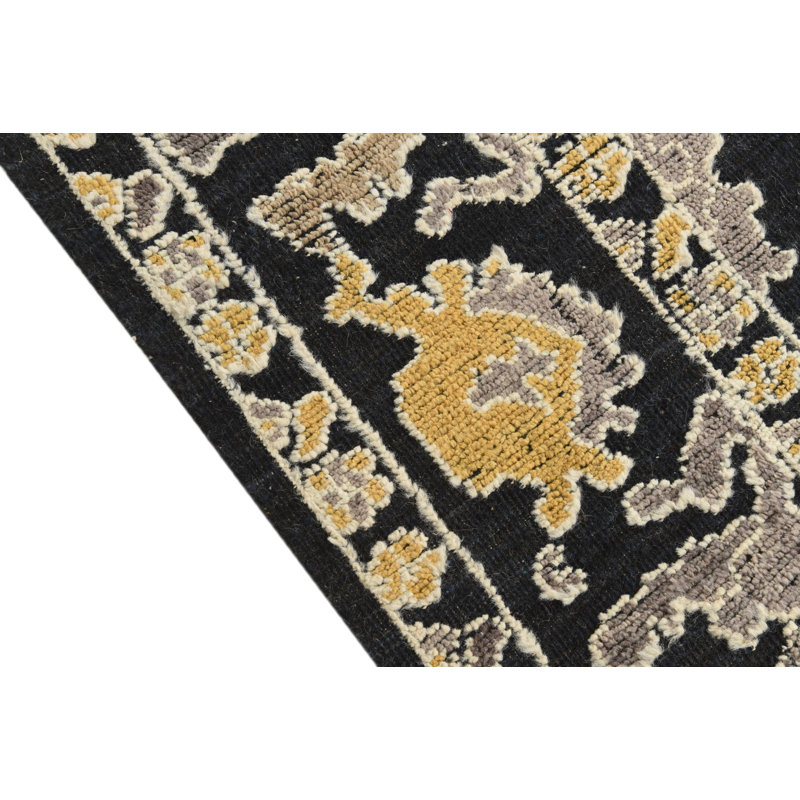 Jose Black Rug