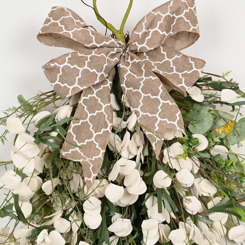 Décoration murale 24 po Artisanat de campagne printemps été vert eucalyptus faux pétales blancs