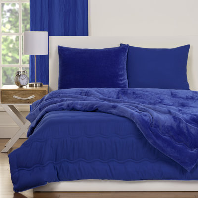 Crayola Playful Plush Reversible Comforter Set