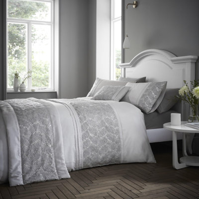 Sankertown Polycotton No Pattern Duvet Cover with Pillowcases