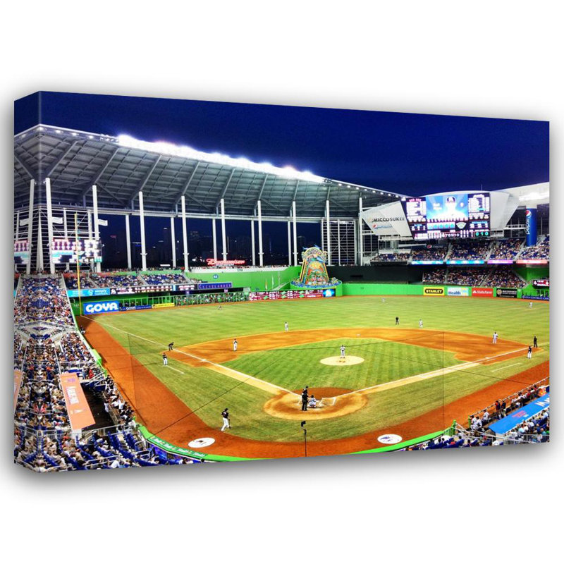 Parc Marlins, H 18 po x l 24 po