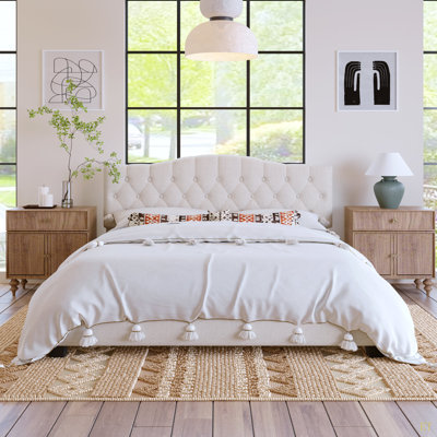 Upholstered Platform Bed With Saddle Curved Headboard And Diamond Tufted Details, King