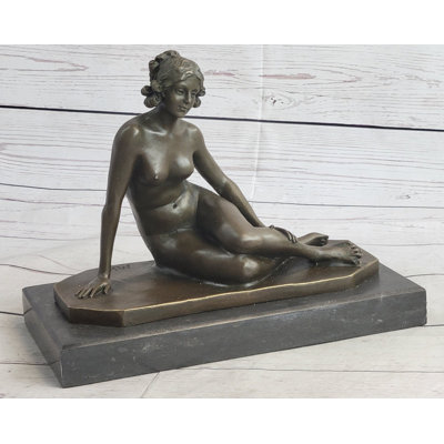 Sculpture Azarcon nue assise classique en bronze statue féminine sur base de marbre par Milo