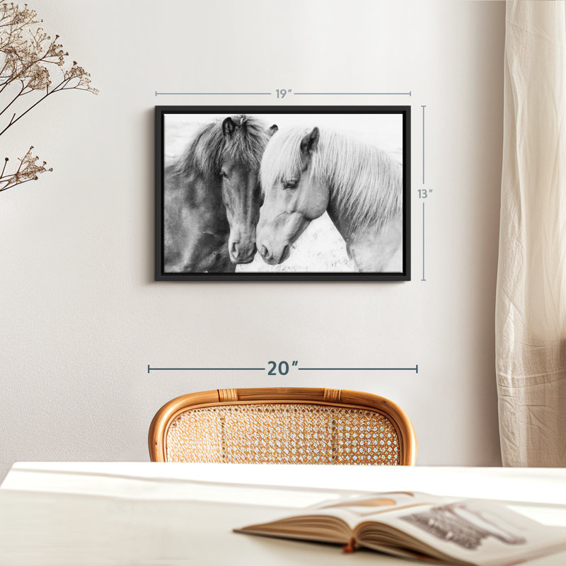 Animal «Sweet Horse Love», H 19 po x l 13 po