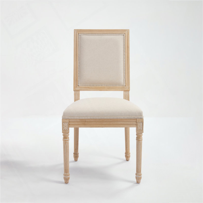 Chaise rembourrée avec pieds en bois