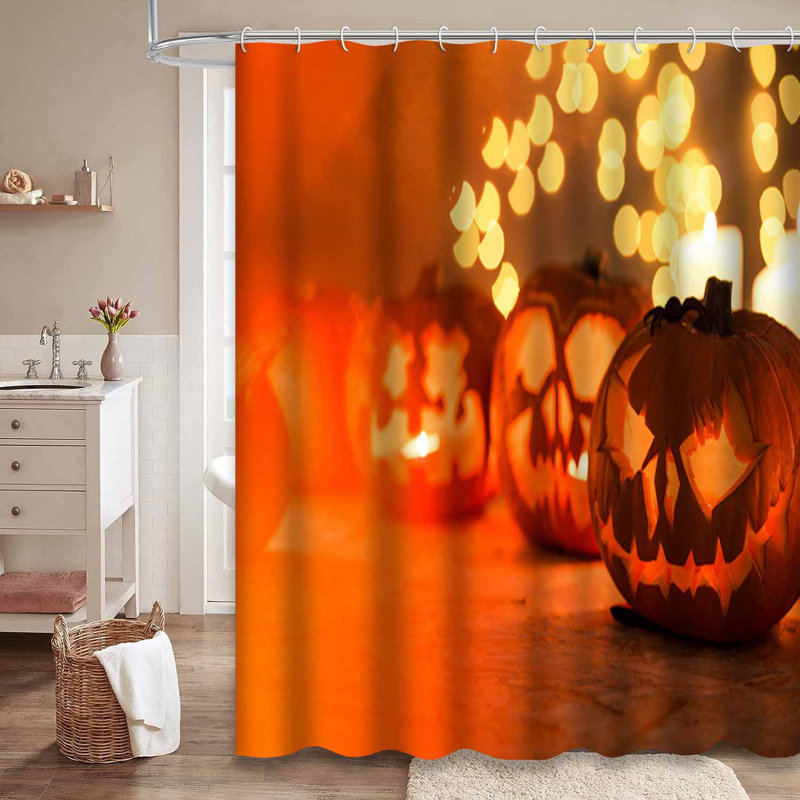 Rideau de douche Scary Halloween Pumpkins, L 72 po x l 72 po
