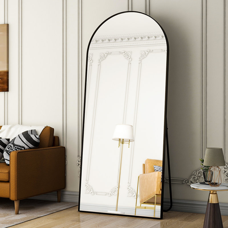 Miroir arqué en aluminium incassable pleine longueur - Basics by Wayfair ™, 71 po x 30 po, Noir