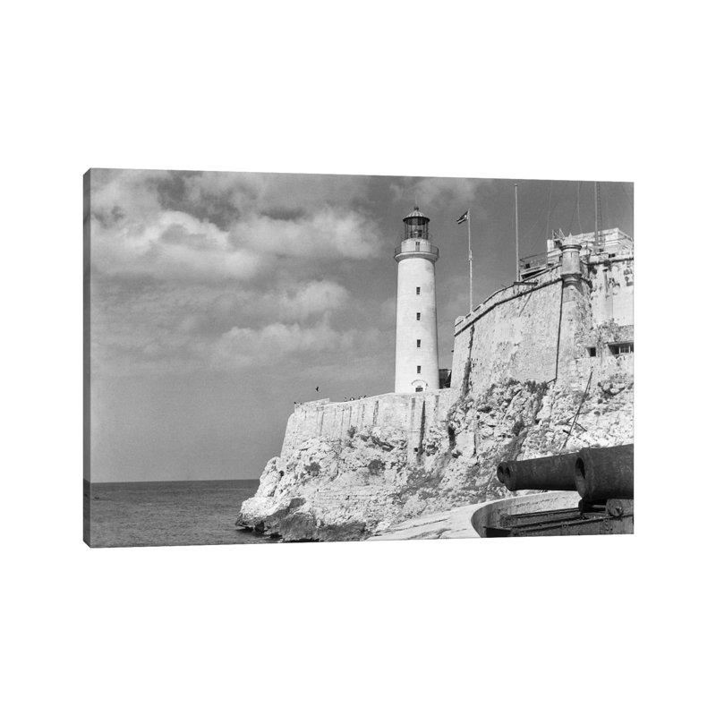 1930S-1940S Lighthouse At Morro Castle Havana Bay Havana Cuba - Wrapped Canvas Print, 66.04 cm H x 45.72 cm W x 3.175 cm D
